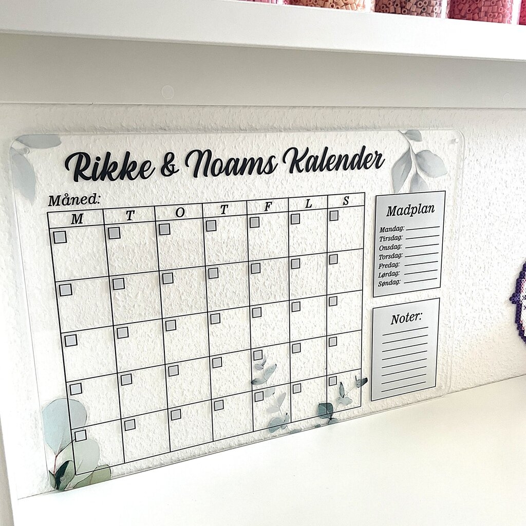 Familiekalender Til Væggen
