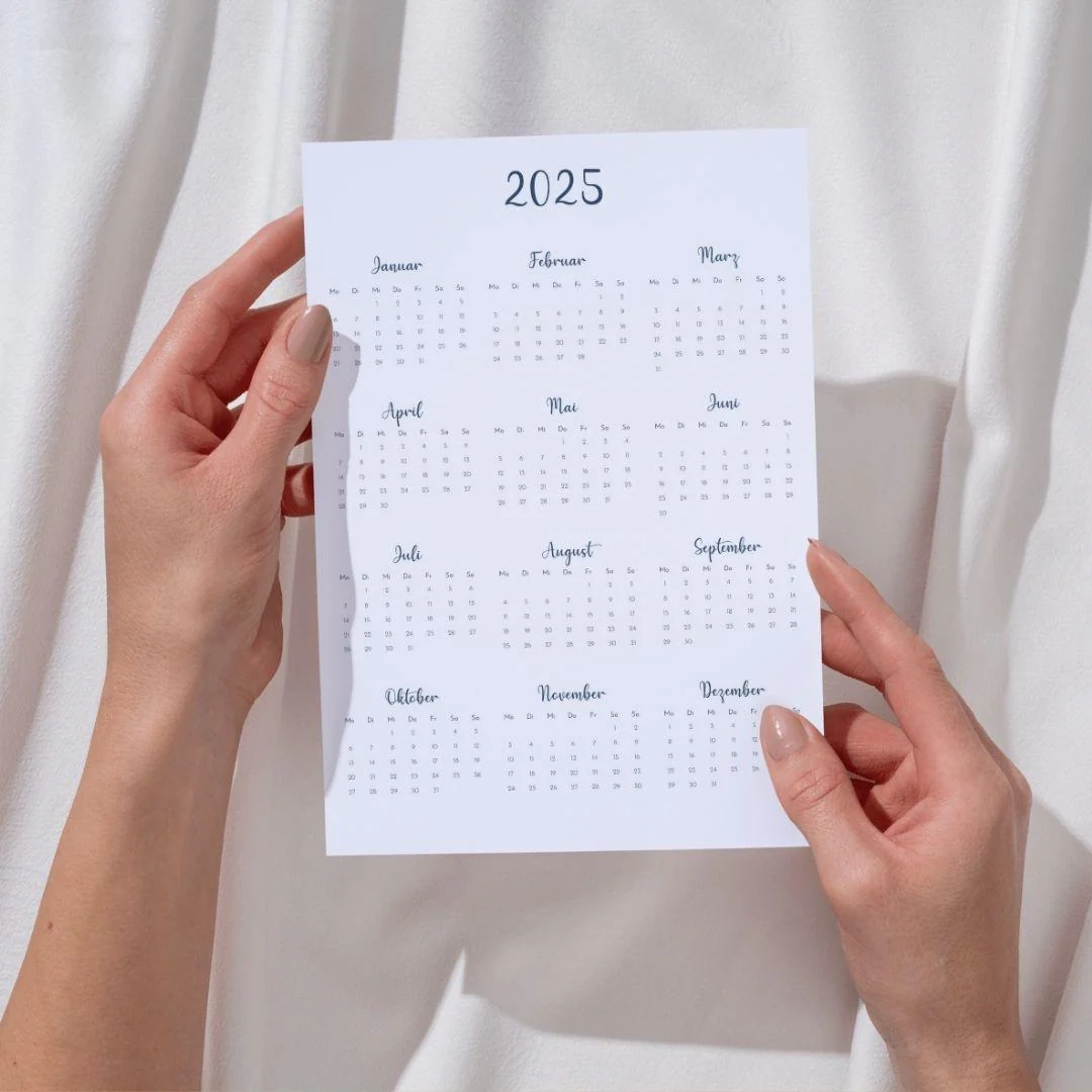 Kalender 2025 Zum Ausdrucken Minimalistisches Design Als PDF A4 A LisaDesignsHN