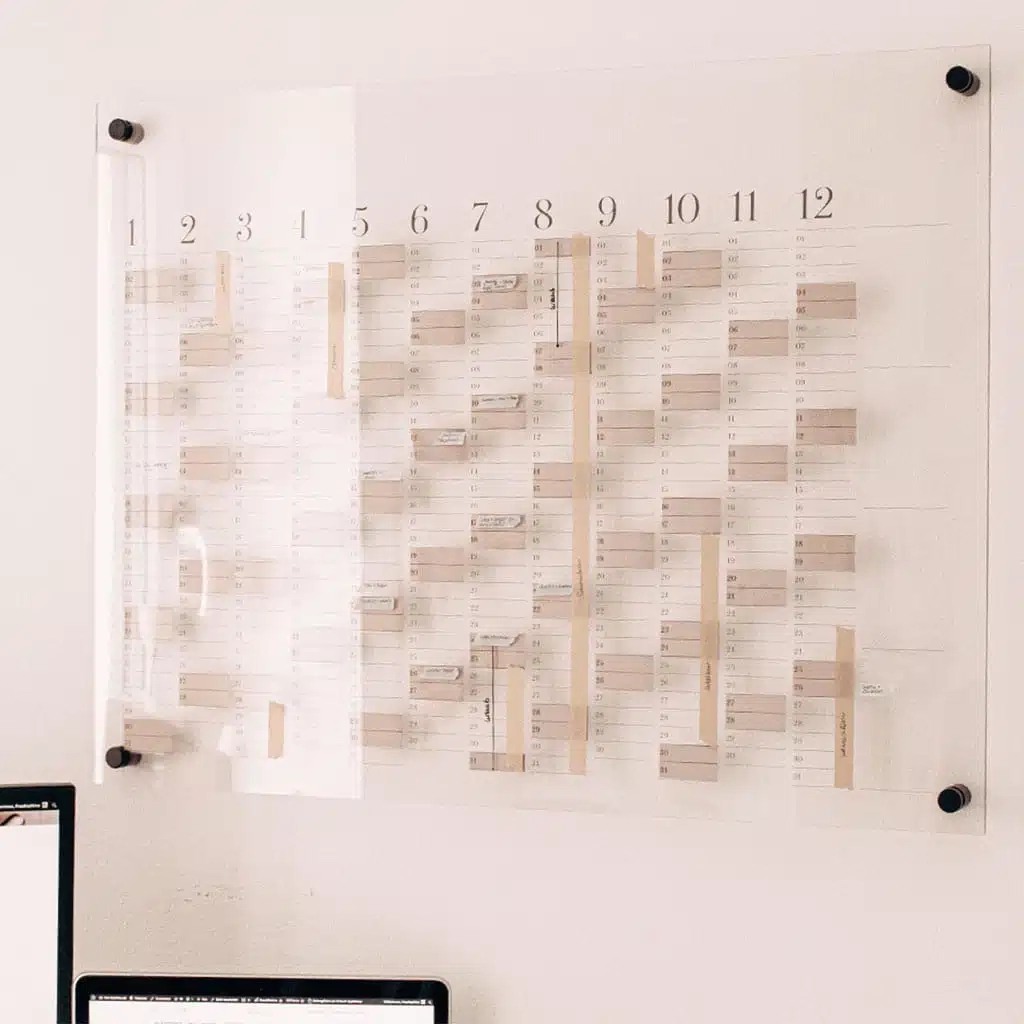 Kalender Aus Acryl Wandkalender Wandplaner Immerw hrend Frau kopfkino de