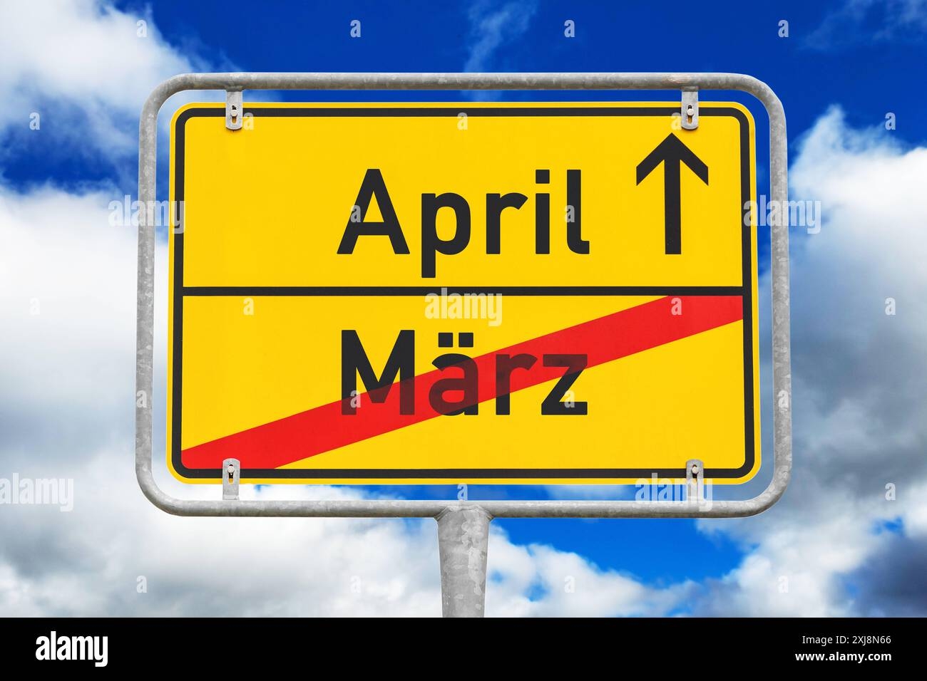 Kalender M rz April Hi res Stock Photography And Images Alamy